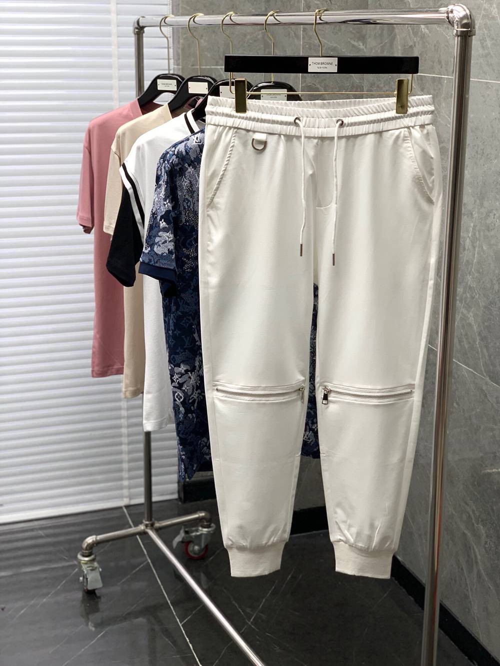 Bur-erry Trousers JP9618685